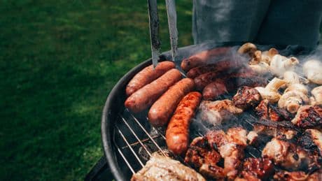 Geheimtipp: Eine Zutat macht beim Grillen den Unterschied