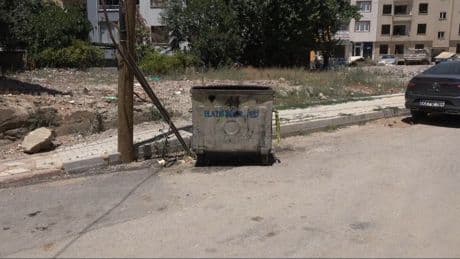 Elazığ'da korkunç olay: Doğum yaptı bebeği çöpe attı