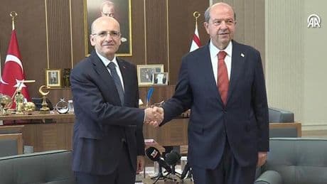 Mehmet Şimşek KKTC'de konuştu: “Ekonomik programı kararlılıkla uygulayacağız”