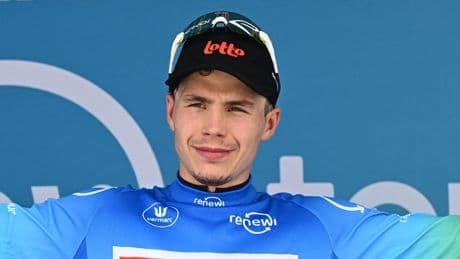 Belgische De Lie kaapt overwinning Renewi Tour voor neus Van der Poel weg
