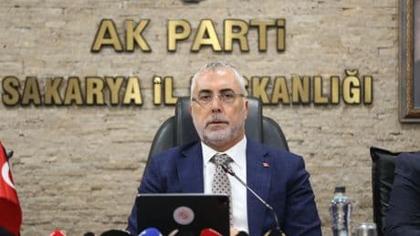 Bakan Işıkhan: Ekonomi 20 çeyrektir kesintisiz büyümeye devam ediyor