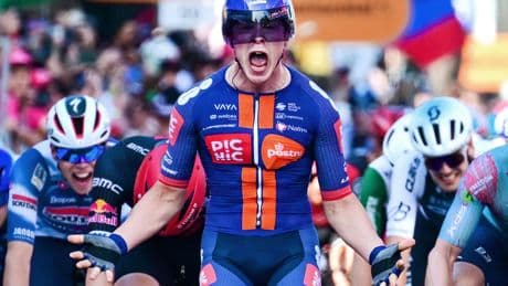 Casper van Uden wins hectic sprint finish on Giro d’Italia stage four as Mads Pedersen retains lead