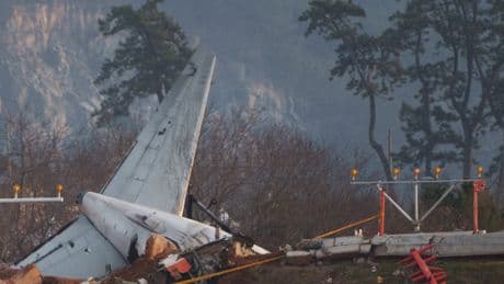 Jeju Air Disaster Prompts a Reckoning Over Runway Safety
