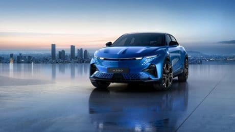 Nood breekt wet! De Alpine A390 is verre van lichtvoetig