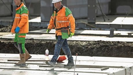 Dreigende bouwstaking van woningcorporaties om bevriezing huren onnodig