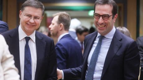 Bruselas pide a España que aumente la oferta de vivienda social y reduzca los plazos de los permisos de construcción