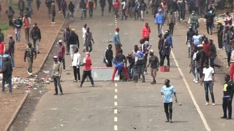 Kenya : tension et déploiement policier massif face aux nouvelles manifestations antigouvernementales