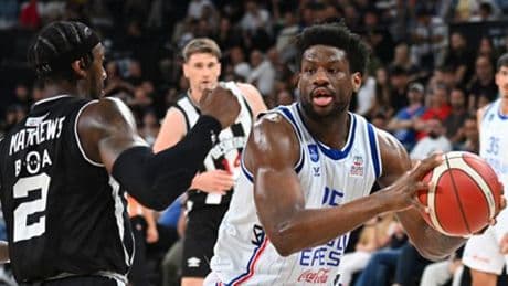 Anadolu Efes'te, Oturu da gitti!
