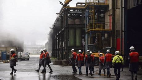 636 postes supprimés chez ArcelorMittal mais des centaines de millions de bénéfices et de dividendes