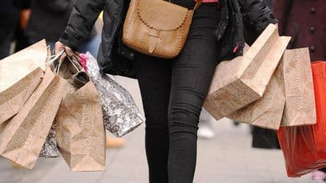 Kaum Wachstum im Einzelhandel: Kunden sparen beim Einkaufen