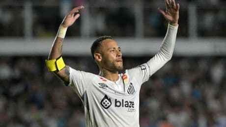 Fußball-Transferticker: Neymar verlängert beim FC Santos