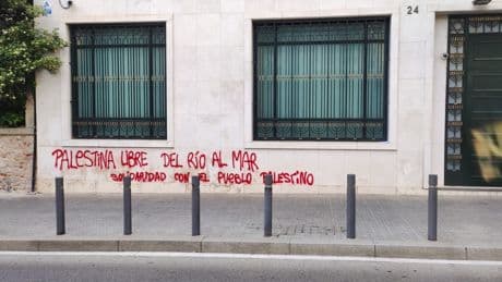 El Gobierno reconoce un auge del antisemitismo tras sus críticas a Israel y crea una guía policial sobre judíos