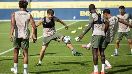 El Villarreal, en su regreso a la Champions, se encomienda a Ayoze Pérez para sorprender al Tottenham