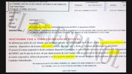 Interior firma contratos con Huawei 6 años después de que Defensa ordenara "desconectar de inmediato" sus dispositivos