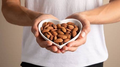 In großen Mengen giftig : Achtung, in diesem Superfood ist Blausäure enthalten­!