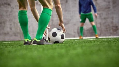 Futbolda penaltı kuralı değişti