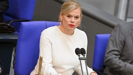 AfD-Eklat im Bundestag bei Debatte über Srebrenica