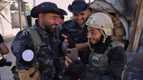 EE.UU. acepta a yihadistas extranjeros en el ejército sirio
