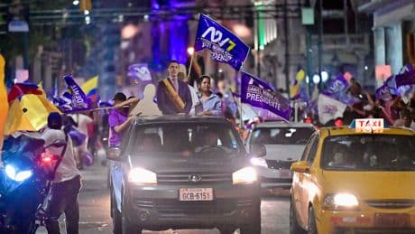 El oficialismo vuelve a derrotar al correísmo y conquista la presidencia de la Asamblea Nacional con el joven ex ministro Niels Olsen