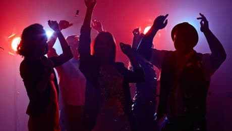 "Alarmante espiral" de delitos sexuales entre menores: se investigaron 3.300 en 2024 y la Fiscalía culpa al porno