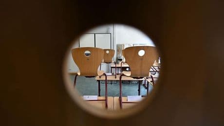 Landesweite Zahlen: Rund 60 rechtsextreme Vorfälle an Schulen im ersten Halbjahr