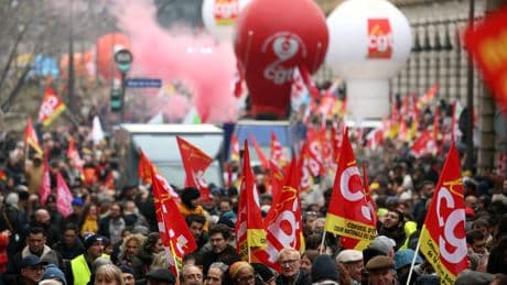 SNCF, taxis, pharmacies, hôpitaux... Ces secteurs qui appellent à la grève en septembre