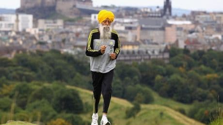 Tragica morte per Fauja Singh, 114 anni, il maratoneta pi&ugrave; anziano del mondo.&nbsp;
