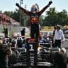 Max Verstappen geeft McLaren-coureurs het nakijken met galavoorstelling in Monza