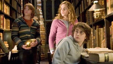 Daily Mirror pub quiz: Engage your brain with 20 tricky questions!