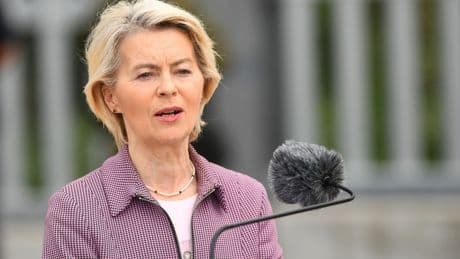El avión en el que viajaba Von der Leyen sufre un supuesto ataque ruso mediante interferencias en el GPS