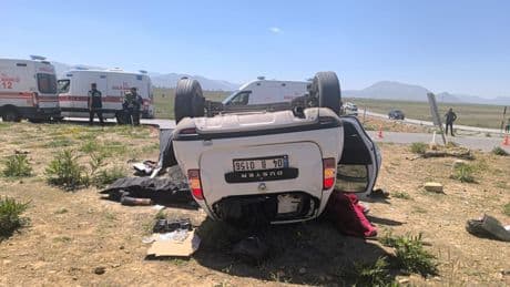 Van'da kaza: 4 kişi hayatını kaybetti, 2 kişi yaralandı
