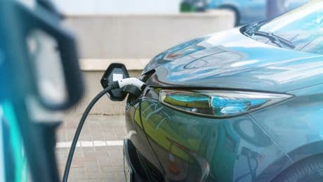 Auto elettriche, bonus al via: fino 11 mila euro di incentivi per l'acquisto. Ecco tutti i dettagli