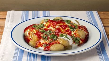 Patatesin en lezzetli hali! Klasiklerden sıkılanların tarifi: Gün sofralarının starı olacak