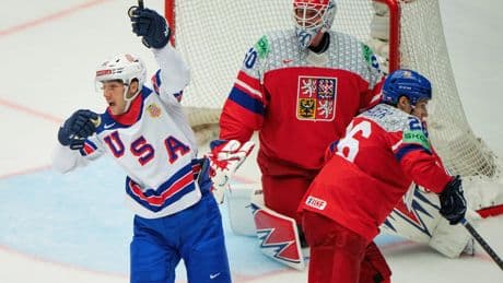 Nazar rallies U.S. past Czechs at ice hockey worlds