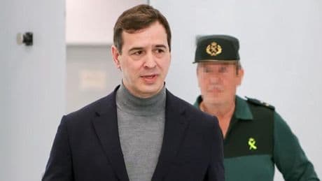 El hermano de Sánchez, otra vez en manos de la juez tras el varapalo del TSJ extremeño al aforamiento exprés de Gallardo