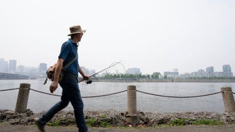 Wildfires force another 1,000 residents from their homes in the Canadian province of Manitoba
