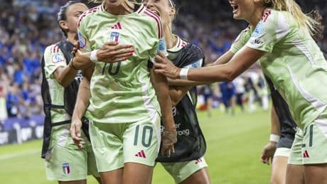 1-2: Girelli pone a Italia en su primera semifinal desde 1997