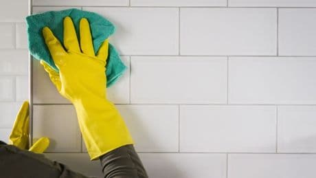 Onderzoekers: uitbuiting schoonmakers Saints & Stars staat niet op zich