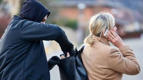 Wo und wann Touristen Opfer von Straftaten in Berlin werden