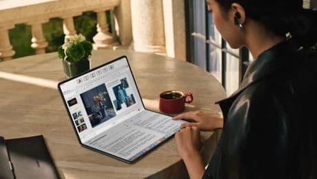 Huawei, katlanabilir ekranlı MateBook Fold'u tanıttı