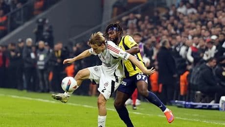 CANLI FENERBAHÇE BEŞİKTAŞ | Dev derbide 11'ler belli oldu! İşte Mourinho ve Solskjaer'in tercihleri...