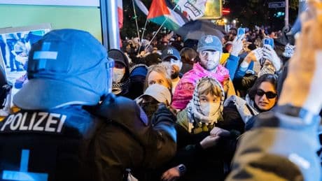 Brief an Dobrindt: Europarat rügt Deutschland für Einschränkungen bei Gaza-Protesten