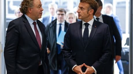 L'automobile européenne dans une situation « très préoccupante », selon Luc Chatel