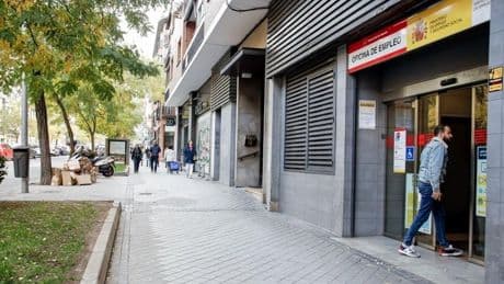 El SEPE computará el rendimiento presunto de bienes en la declaración de la renta obligatoria para los parados