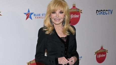 Muere Loni Anderson, actriz de 'Melrose Place' y 'Radio Cincinnati', a los 79 años por "una grave enfermedad"