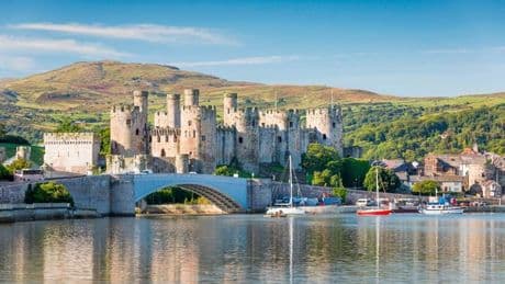 'Most stunning' UK seaside town home to one of Europe's most beautiful castles