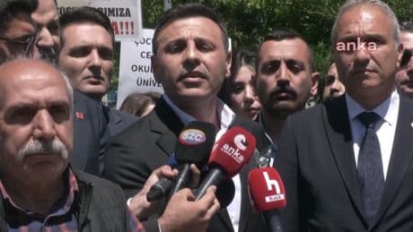 Özgür Çelik'ten Esila Ayık'ın tahliyesi sonrası açıklama:  Cezaevinde hala tutuklu bulunan gençler bir an önce tahliye edilmeli