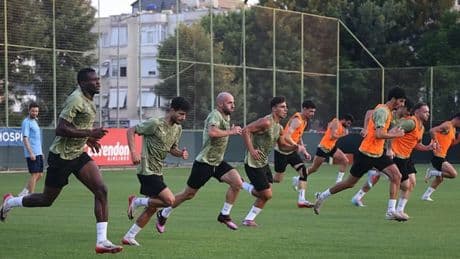 Alanyaspor, Beşiktaş maçının hazırlıklarına başladı