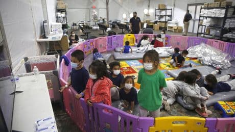 Judge orders U.S. refugee office to reconsider some children's cases