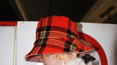 Elektroschrott: Verbot für Einweg-Vapes tritt in Großbritannien in Kraft